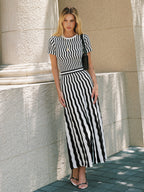 Short Sleeve Zigzag Knit Maxi Dress