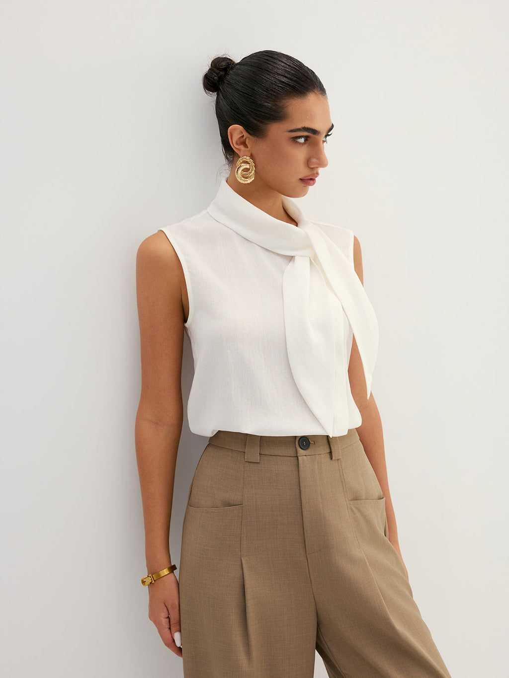 Tie Neck Sleeveless Tencel Blouse