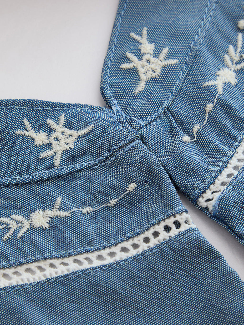 Embroidered Halter Cropped Tank Top