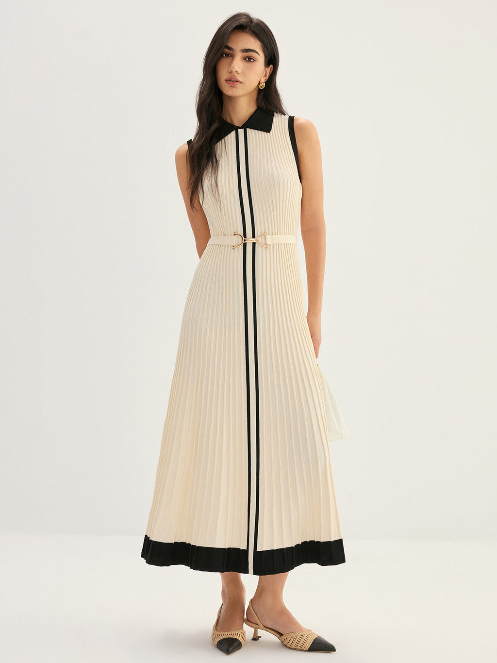 Elegant Contrast Collar Rib Knit Maxi Dress