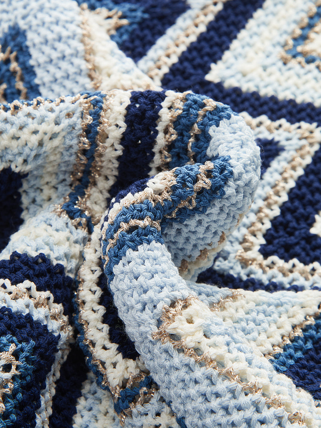 Zigzag Wave Crochet Sleeveless Knit Tank Top