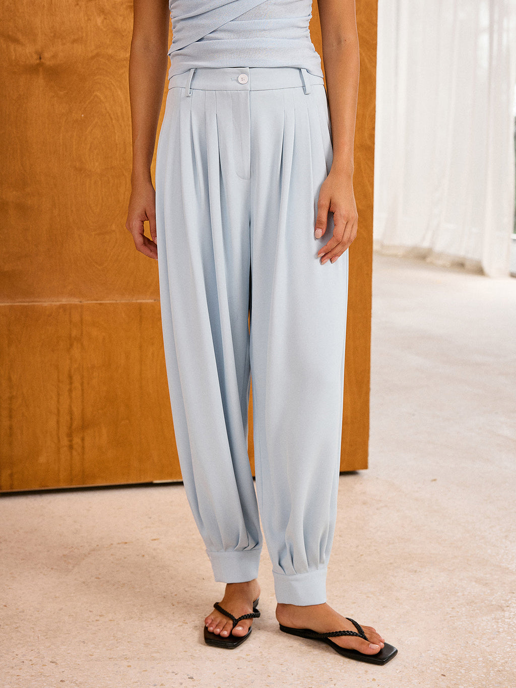 Pleated Mid Waist Jogger Pants